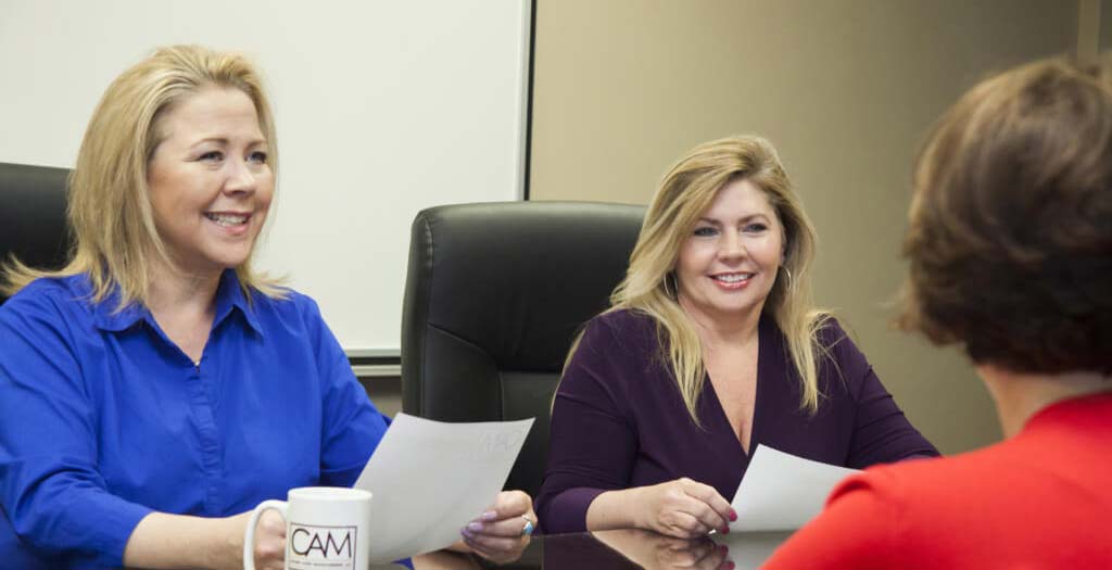 Home-Consumers-desktopv-1024×525 Lisa Scoggins and Lisa Gail Waldrop working at crown asset management